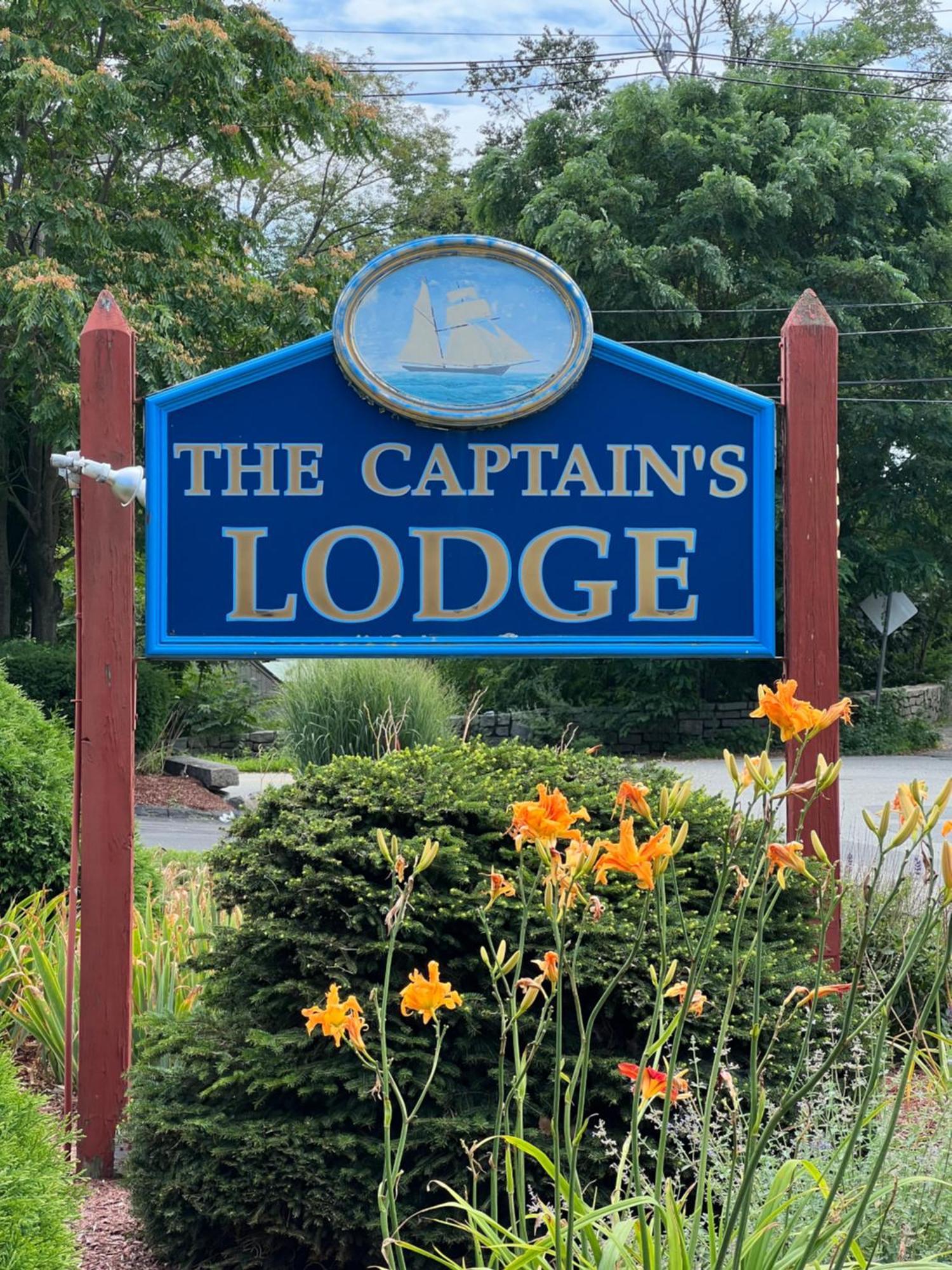 Captain'S Lodge Motel Gloucester Bagian luar foto
